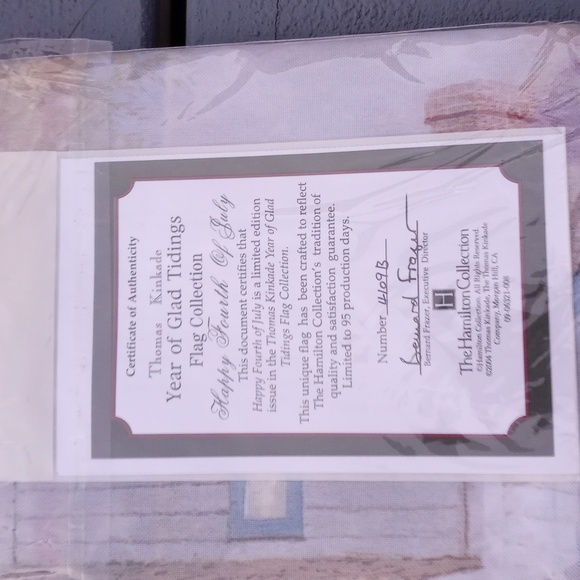 Thomas Kinkade Happy Fourth of July Flag Hamilton Collection - Picture 7 of 8